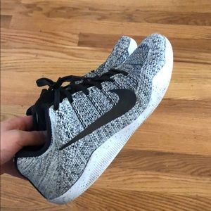 Kobe Nike  Oreo sneakers
